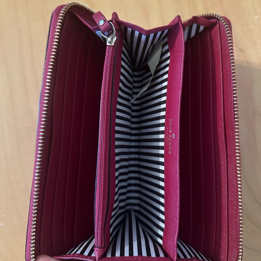 Kate Spade Raspberry Leather Wallet Sleek Design - Picture 6 of 11